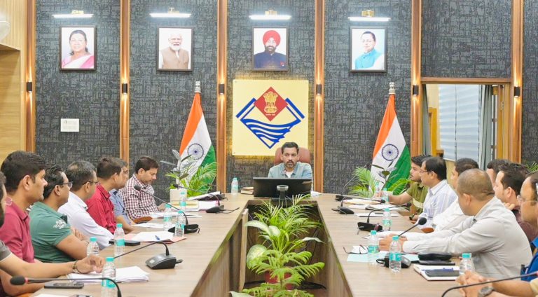 मानसून से पहले सभी प्राथमिकता वाले कार्य 7 जून तक पूर्ण करेंः डीएम