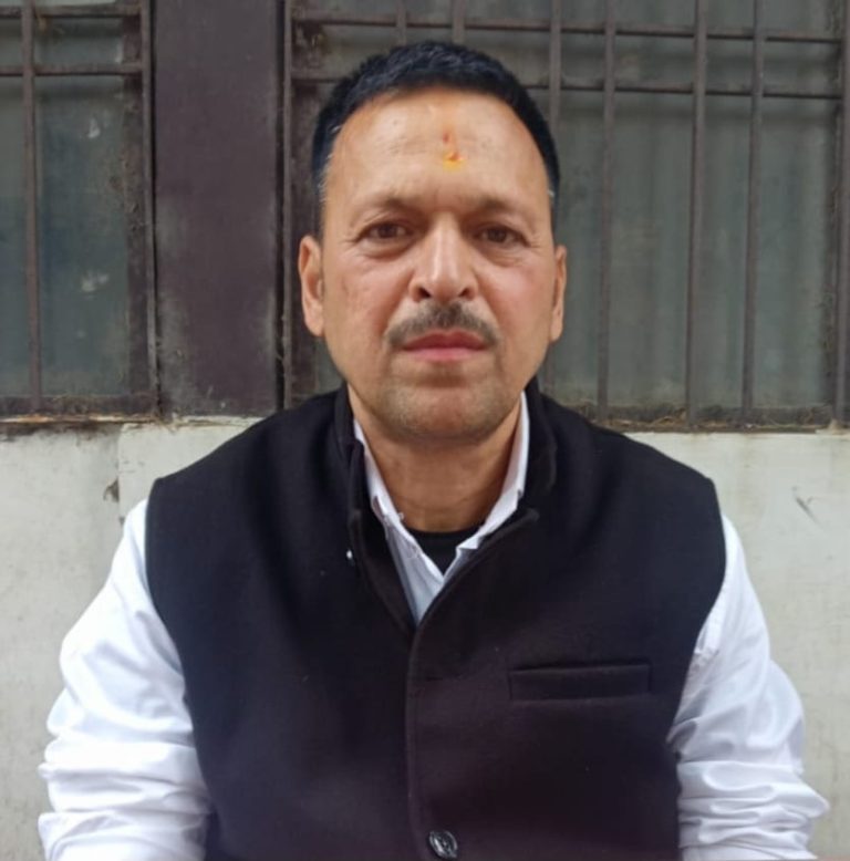 जिला बार एसोसिएशन द्वारा बरिष्ठ अधिवक्ता स्व प्रताप सिंह मौनी की स्मृति में प्रथम जिला स्तरीय कैरम प्रतियोगिता