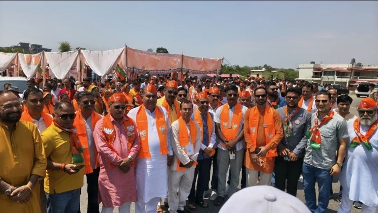 ” विधायक सहदेव सिंह पुंडीर के नेतृत्व में राष्ट्रीय अध्यक्ष का जोरदार स्वागत, कार्यकर्ताओं में दिखा उत्साह “