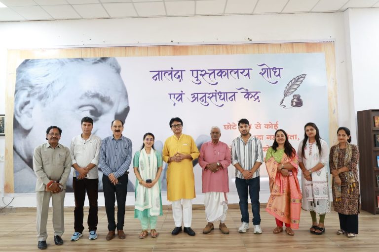उत्तराखंड की सांस्कृतिक विरासत में एक नया अध्याय है लेखक गांव: प्रो. विजय मोहन तिवारी