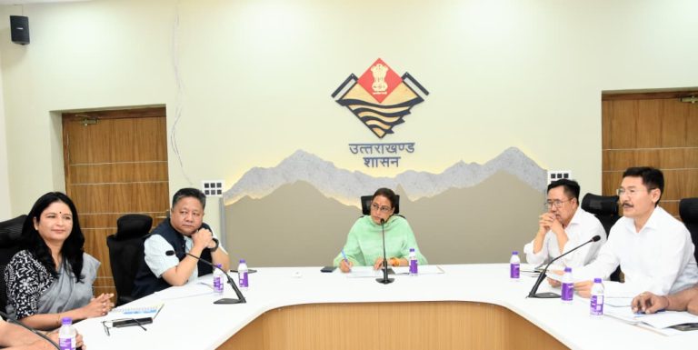 राशन कार्ड बनवाने के आय मानकों की होगी समीक्षाः खाद्य मंत्री  रेखा आर्या,  समिति बनाकर समीक्षा के निर्देश दिए