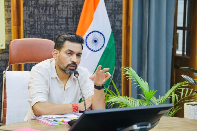 *जिला प्रशासन की संवेदनशील पहल; गंभीर बीमारियों से जूझ रहे बच्चों को मिलेगा निःशुल्क उपचार,*