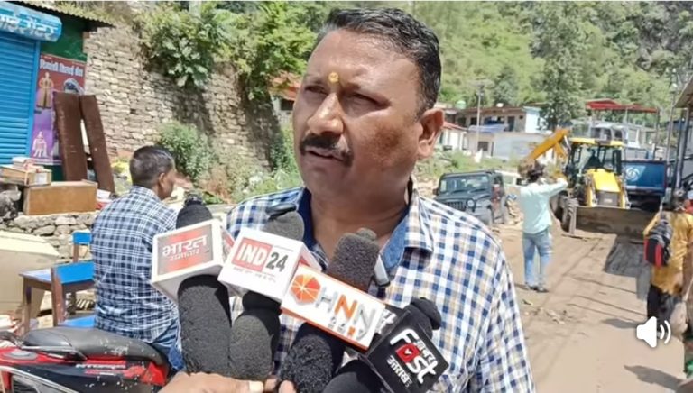 “हर बरसात में डूबता है नारायणबगड़ बाजार, प्रशासन से स्थायी समाधान की मांग”