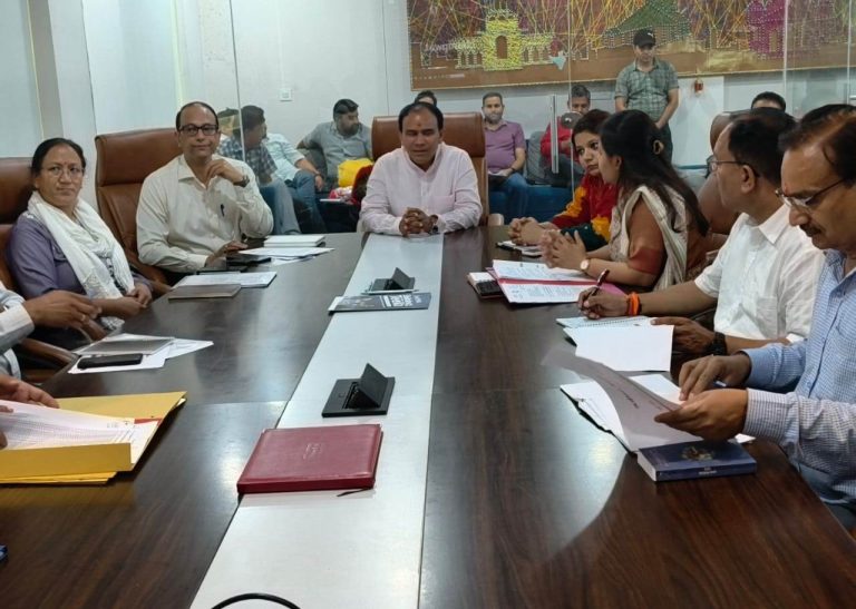 वीबी-जीरामजी योजना के तहत संवरेंगे खस्तहाल विद्यालयः डाॅ. धन सिंह रावत