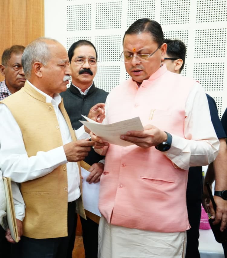 आंगनबाड़ी सेंटर्स को थमाये जा रहे घटिया समान बंद कराने को मुख्यमंत्री दरबार में दी मोर्चा ने दस्तक            