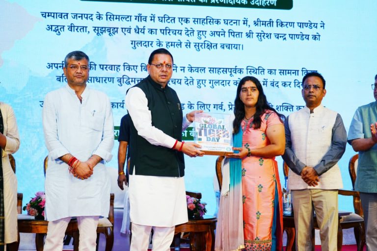 सिंगल-यूज प्लास्टिक के विरुद्ध जनभागीदारी से चलाना होगा प्रभावी अभियानः मुख्यमंत्री