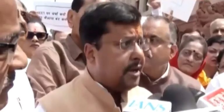 “NEET पर संसद में चर्चा को तैयार NDA, राहुल गांधी पर नितिन नवीन का बड़ा हमला”